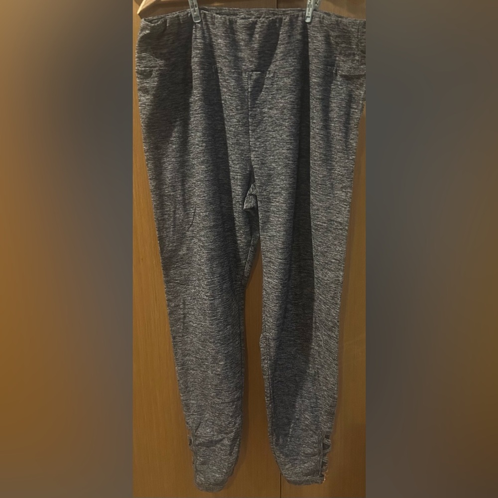 No Boundaries Dark Gray Joggers Size XXL With Cutouts On Side Leg.